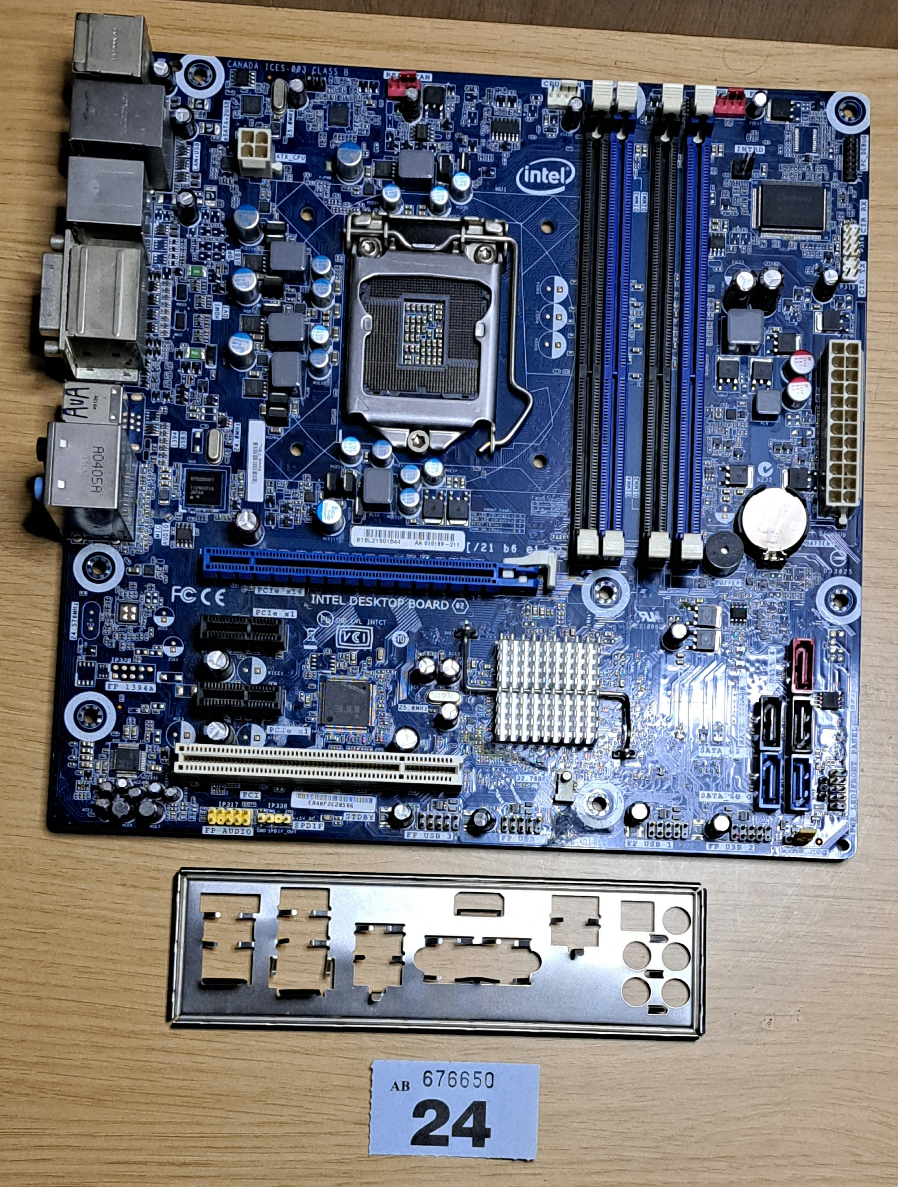 INTEL DH67BL - Desktop PC Motherboard - LGA 1155 - DDR3 - MicroATX