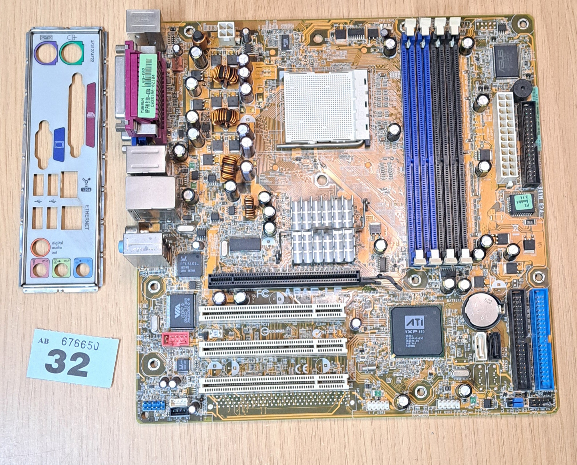 ASUS ABAE-LE - Desktop PC Motherboard - Socket 939 - DDR1 - MicroATX